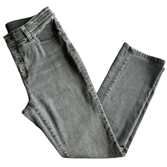Chico’s Gray Slimming Jeans Women’s Size 1S Mid Rise Stretch Straight Leg Denim - Picture 1 of 5